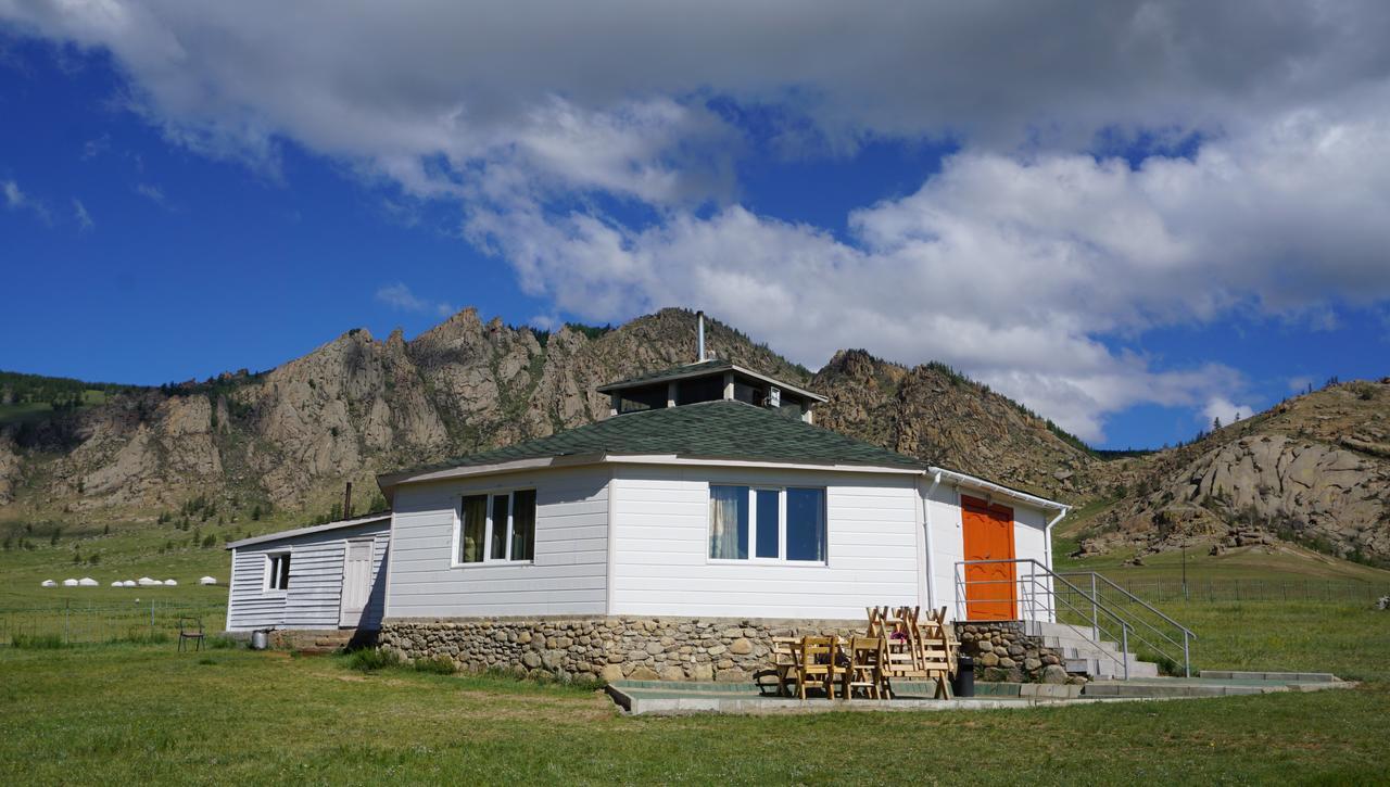 My Mongolia Eco Ger Camp Hotel Nalayh Buitenkant foto